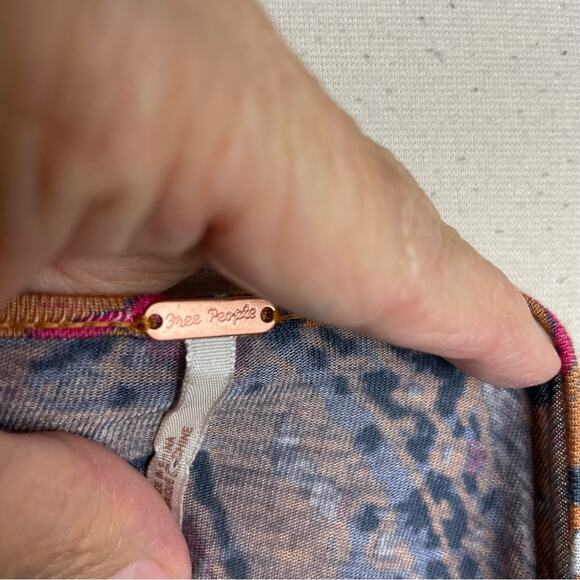 Free People Blue Brown Paisley Knit Fiona Faux Wrap Tie Waist Top Small - Picture 3 of 11